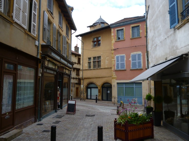 Charlieu Strassenbild