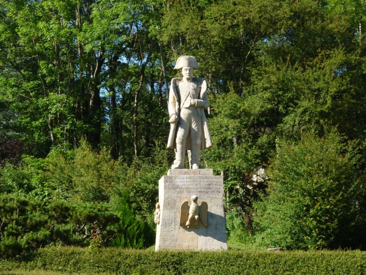 Napoleon-Statue in Les Echarmeaux