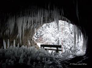 In einer Höhle