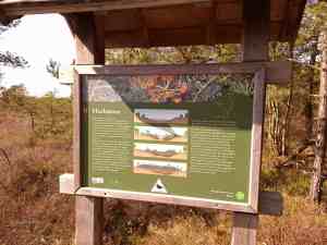 Eine Informationstafel