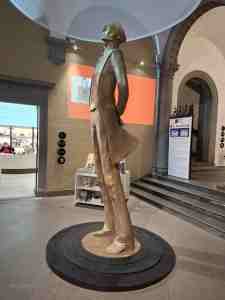 Die Statue von Corto Maltese